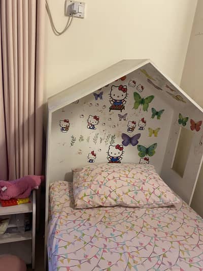 Single kids bed with matress and bed side table