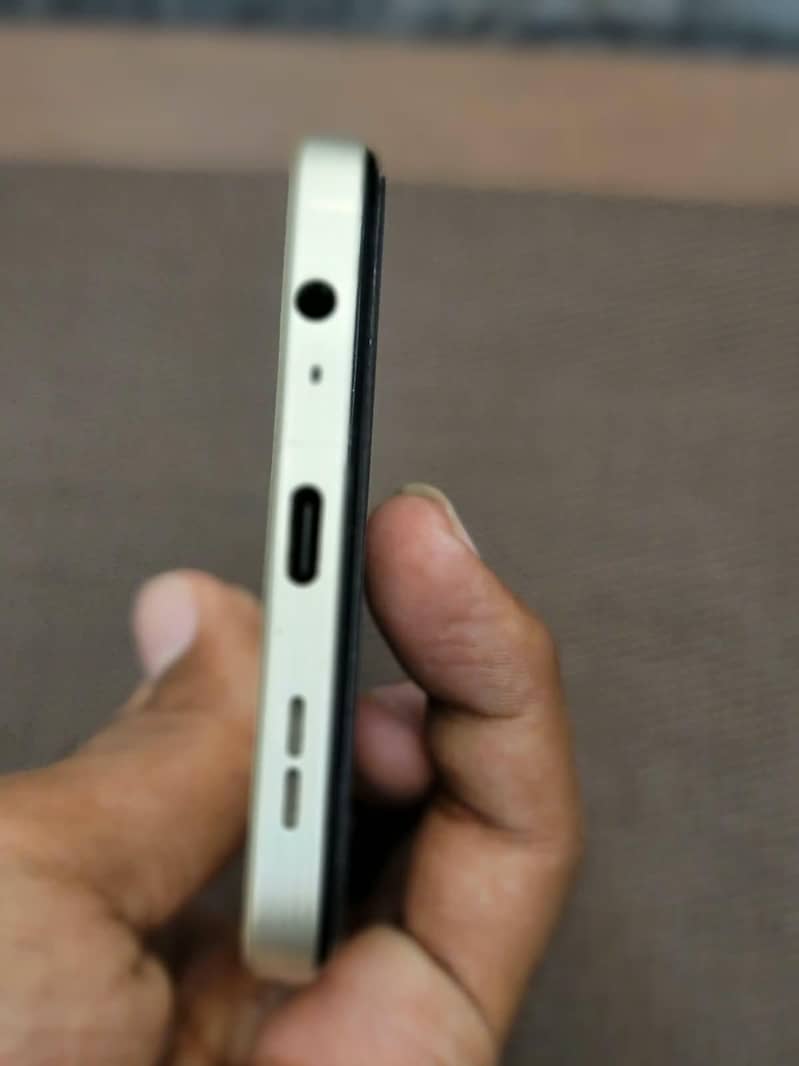 Itel S25 4