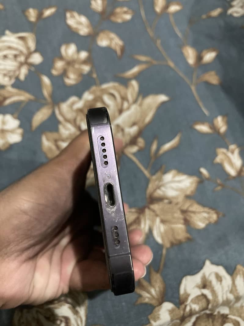 Apple iPhone 14 Pro 3