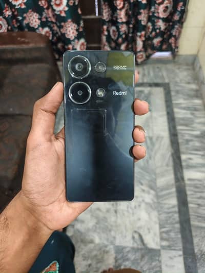 Xiaomi Redmi Note 13 Pro