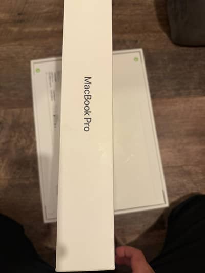 Macbook Pro M5 14 inches 24 Gb 1 Tb