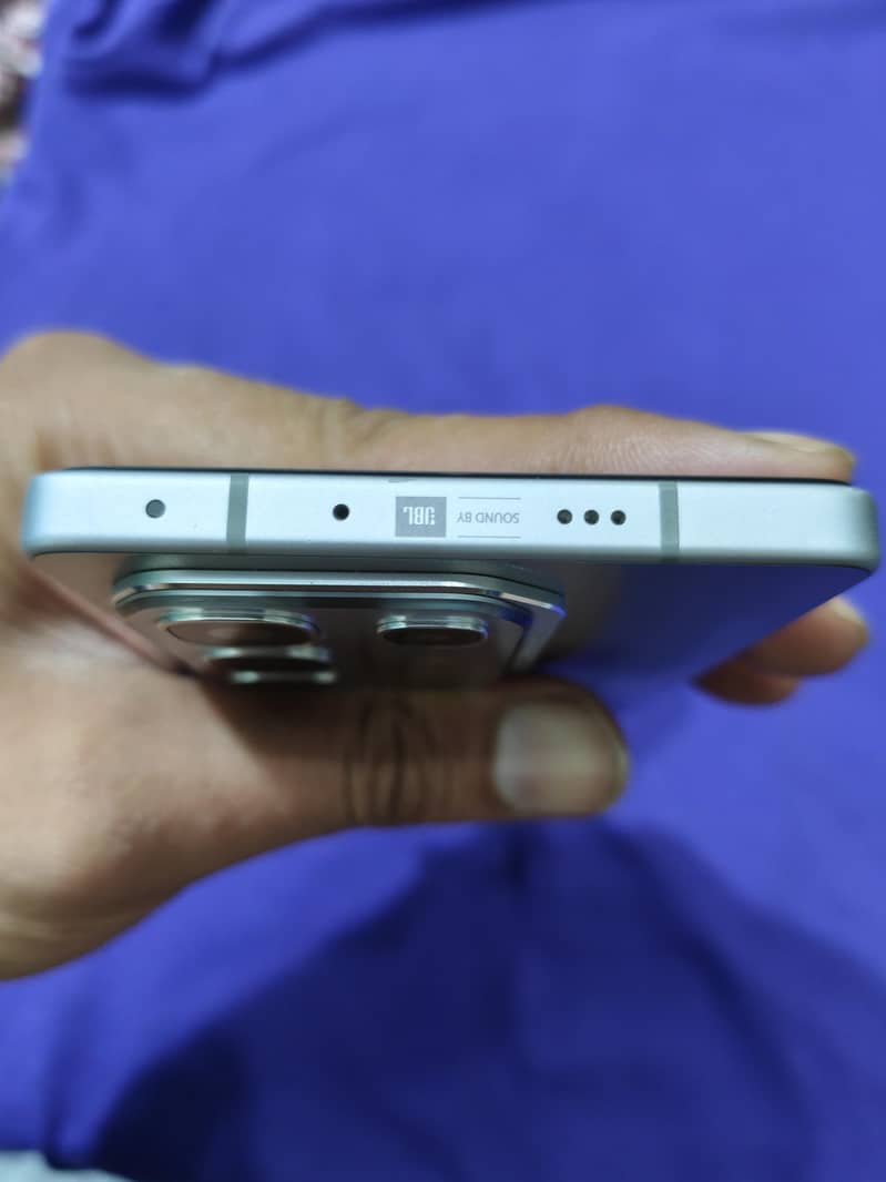 Infinix Note 50 Pro 5