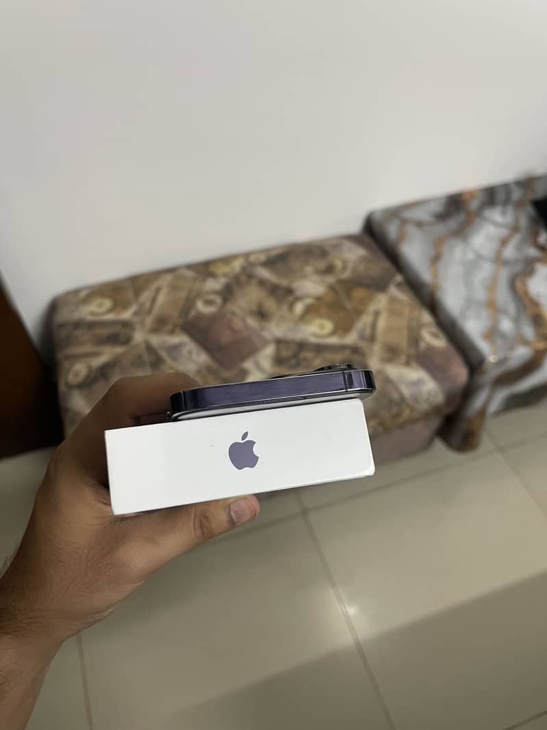 Apple iPhone 14 pro max 4
