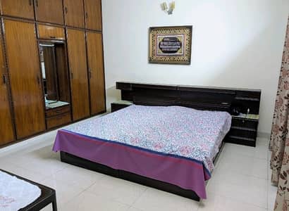 Prime Location 10 Marla House For sale In Model Town Extension