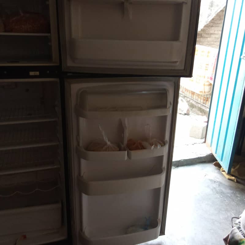 fridge 1