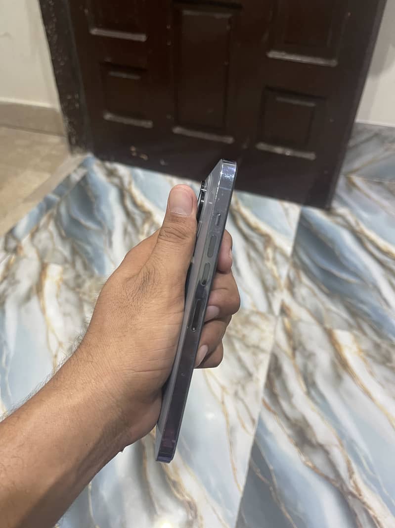 Apple iPhone 13 Pro Max 3