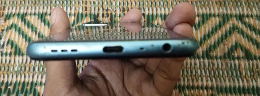 Realme 9i 4