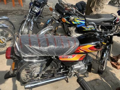 Honda cd 70 black colour