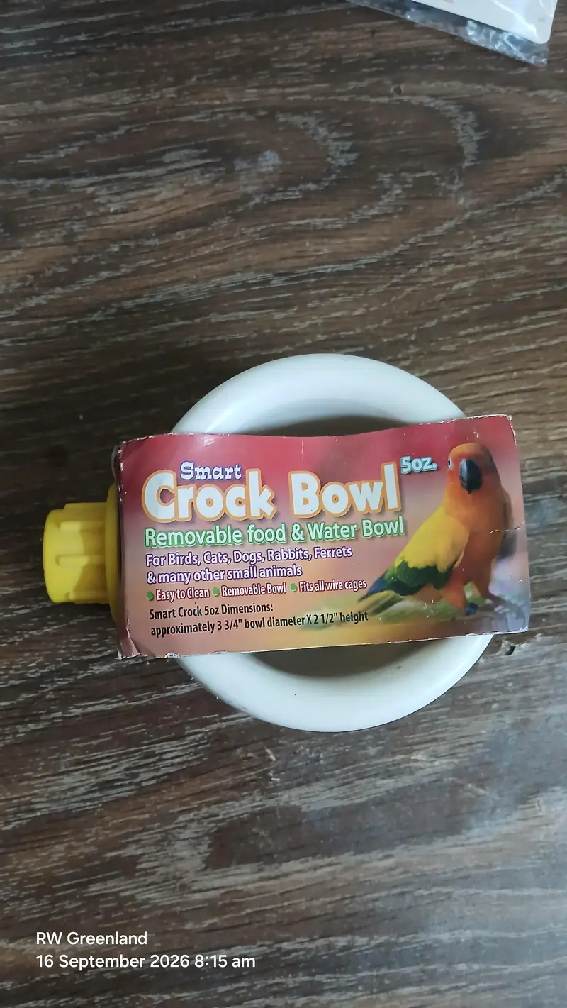 Bird food bowl and four water drinkers — photo 2