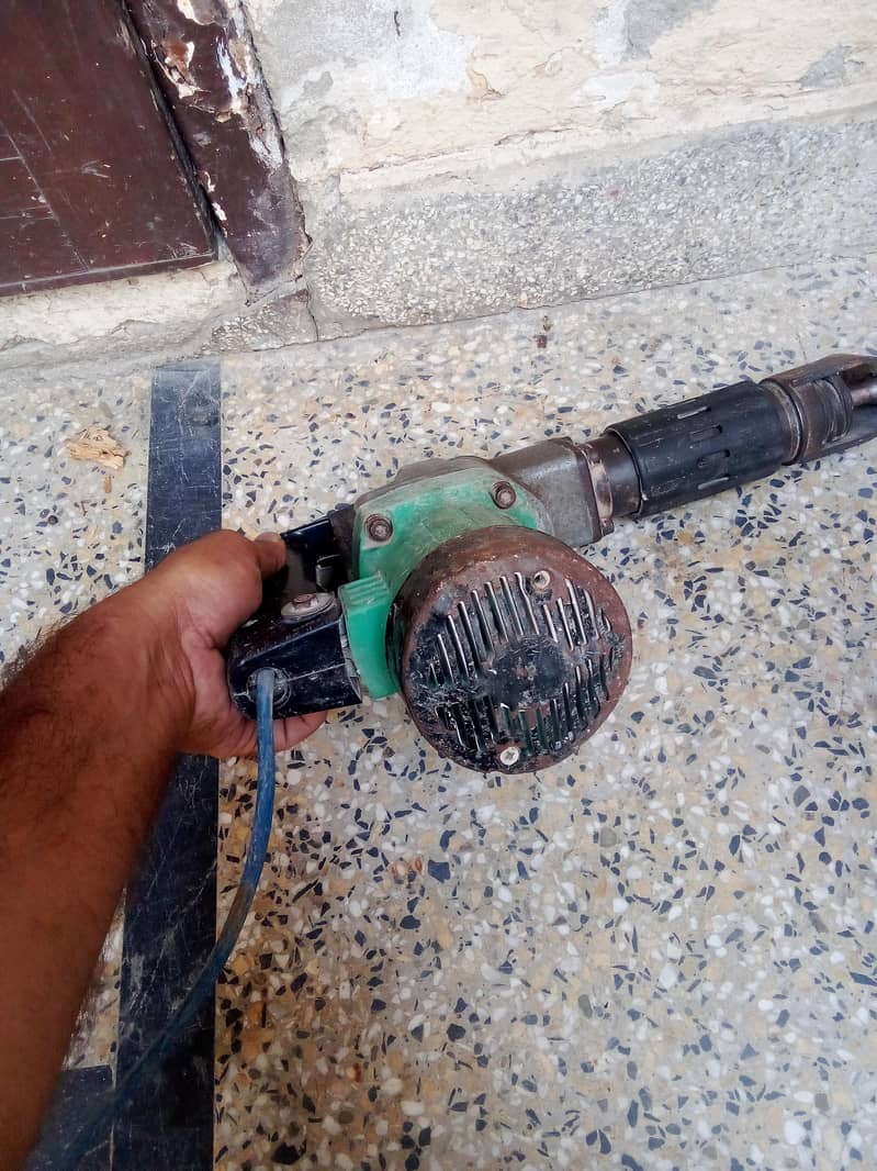 hilty hammer 4