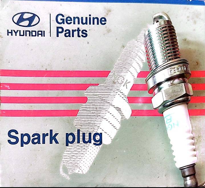 Spark plug 0