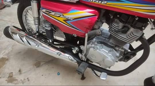 Honda 125.    + 03247915246