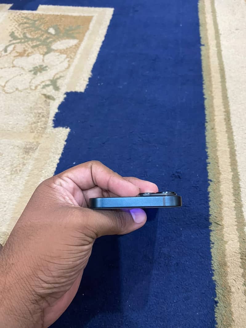 Apple iPhone 14 6