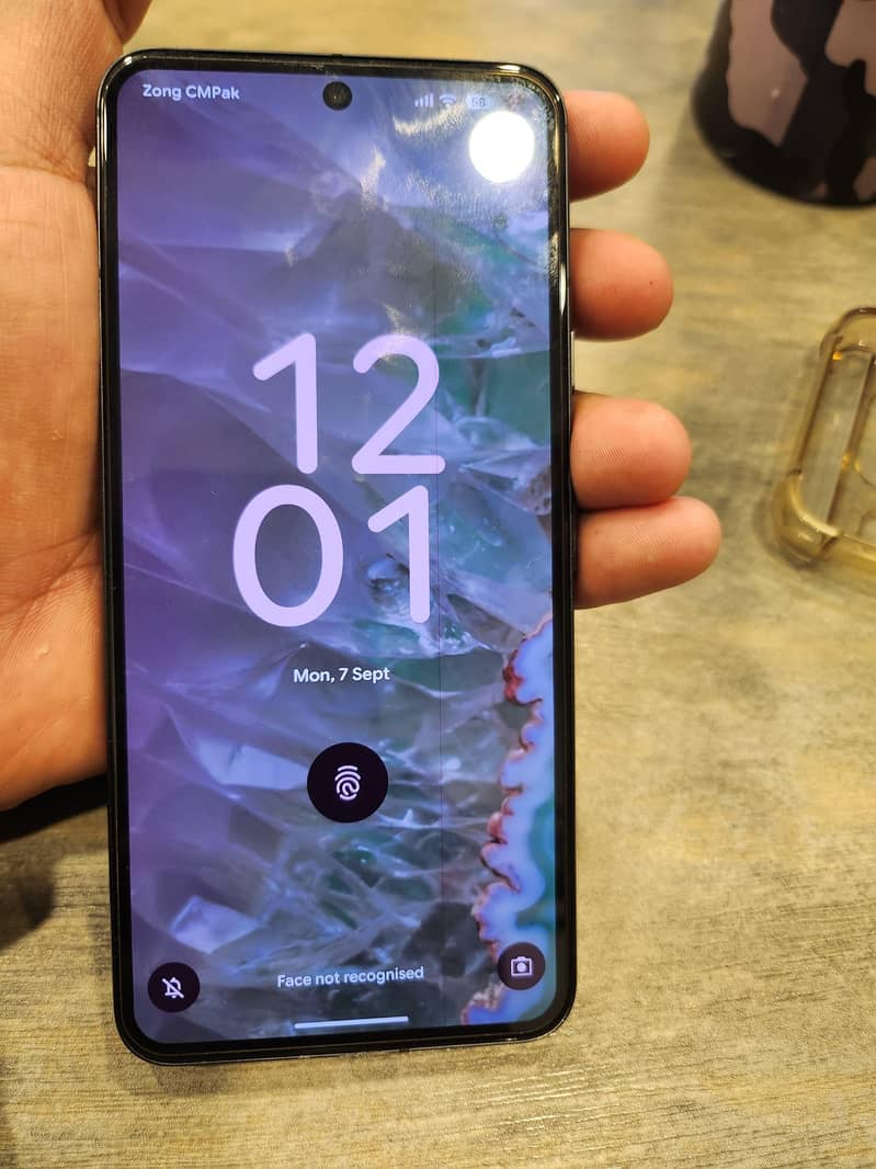 Google Pixel 8 2