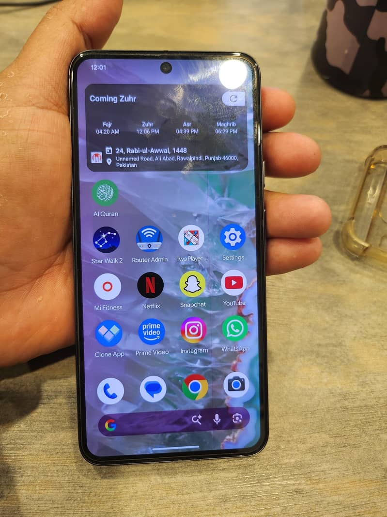 Google Pixel 8 3