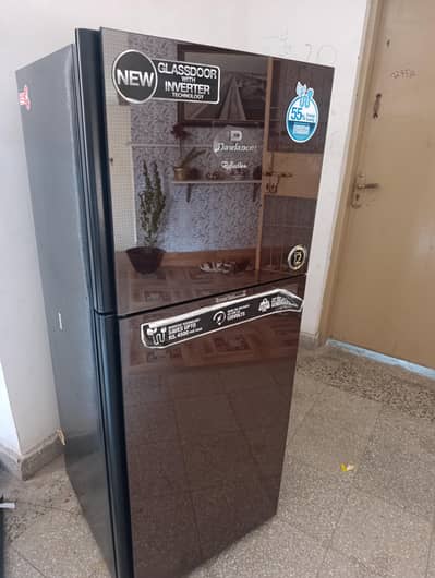 Dawlance Medium size Refrigerator