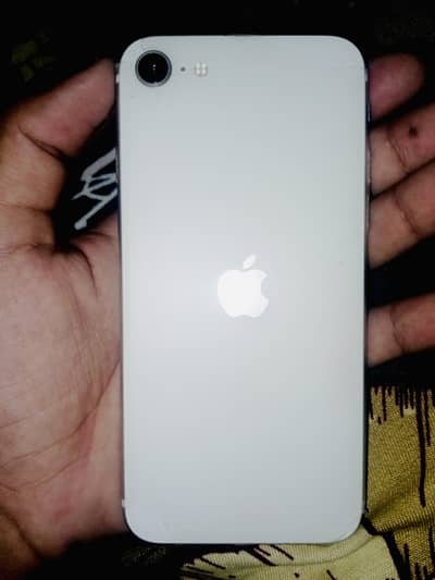 Apple iPhone SE