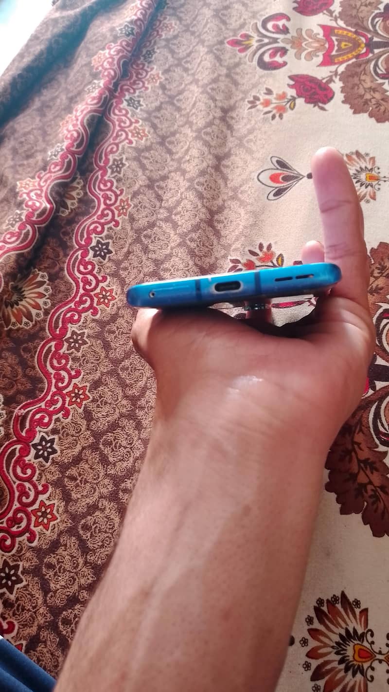 One Plus 8 Pro 5