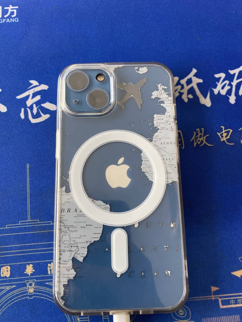Apple iPhone 13 1