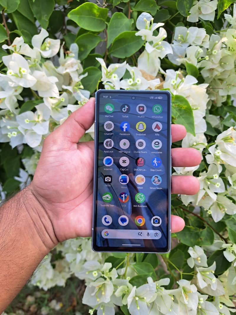 Google Pixel 7a 1