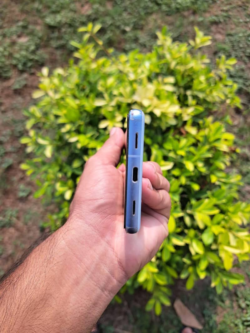 Google Pixel 7a 2