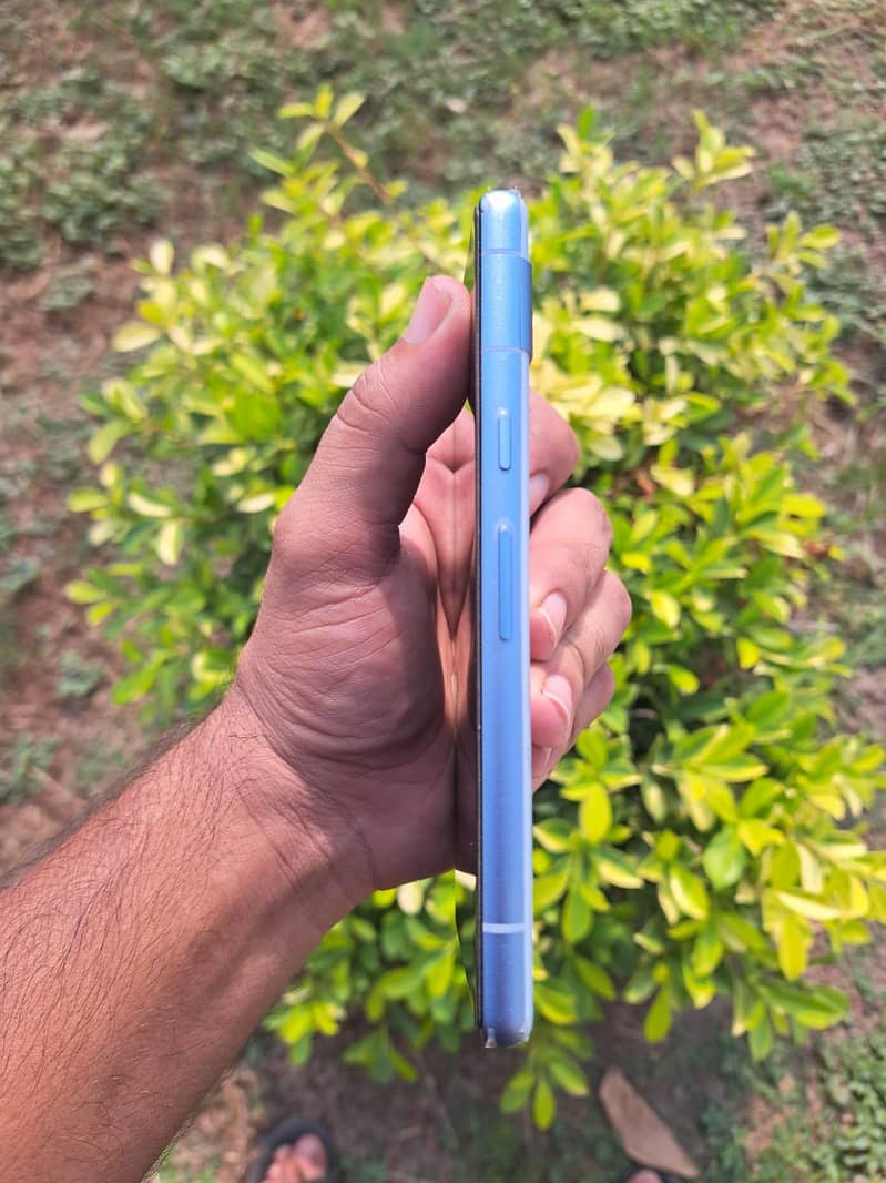 Google Pixel 7a 4