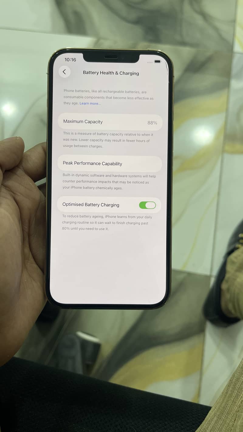 Apple iPhone 12 Pro Max 3