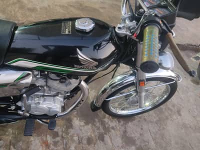 Honda CG 125 5 gear silver crome