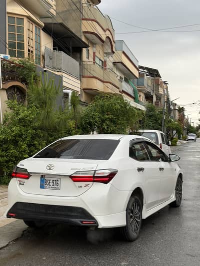Toyota Corolla Altis 2016