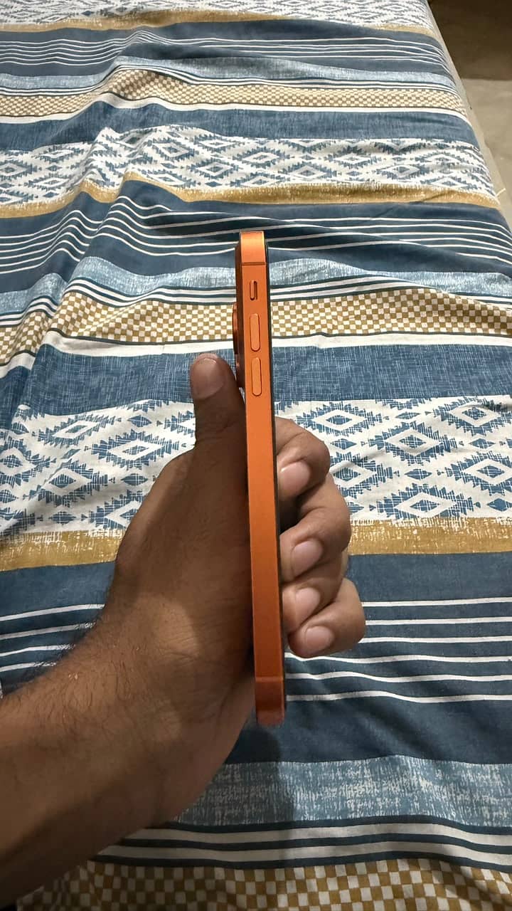Apple iPhone X 3