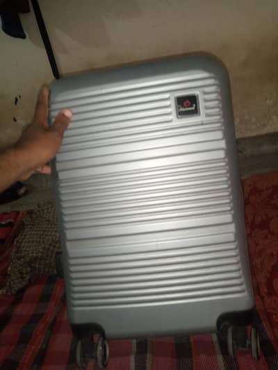 travel bag for sale ha