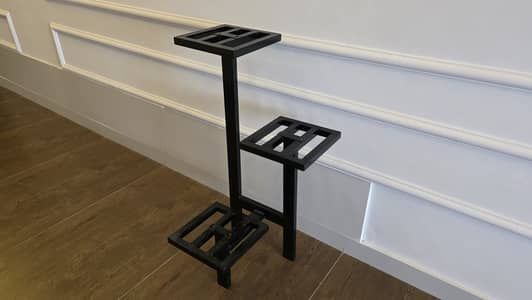 Heavy Duty 3-Tier Custom Metal Plant Stand(brand new)