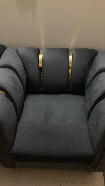 New sofa Just used only 1 month only