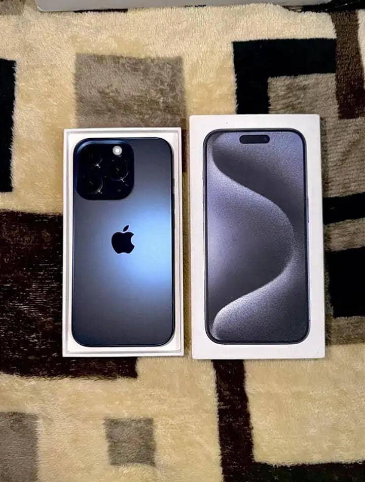 Apple iPhone 15 Pro Max 1