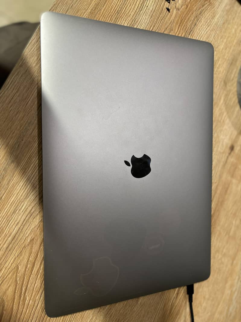 MacBook pro 1