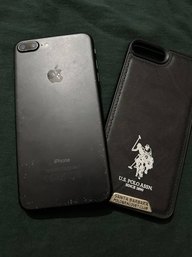 Apple iPhone 7 Plus 3