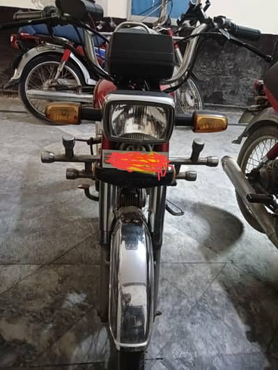Honda CD 70 22 Model Red Color