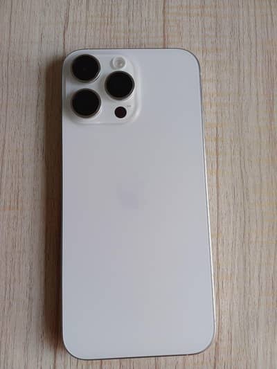 Apple iPhone 16 Pro Max