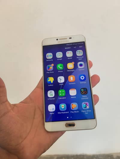 Samsung Mobile C7 4gb 32gb