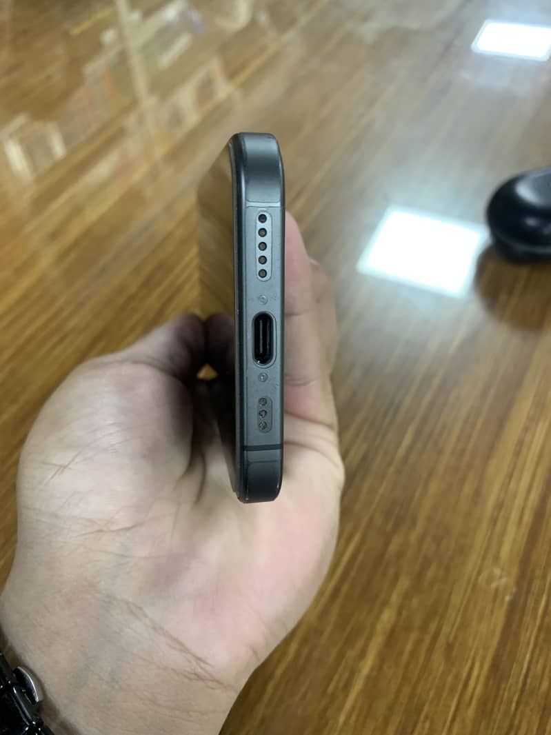 Apple iPhone 17 2