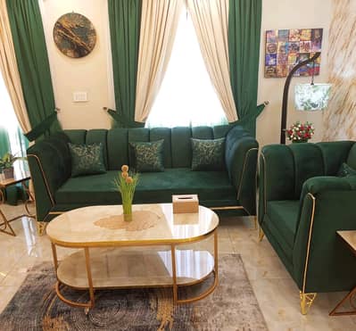 Flat Of 1500 Square Feet Is Available For sale In Bahria Town - Sector E