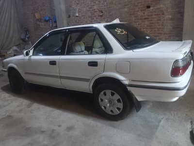 Toyota Corolla 1990