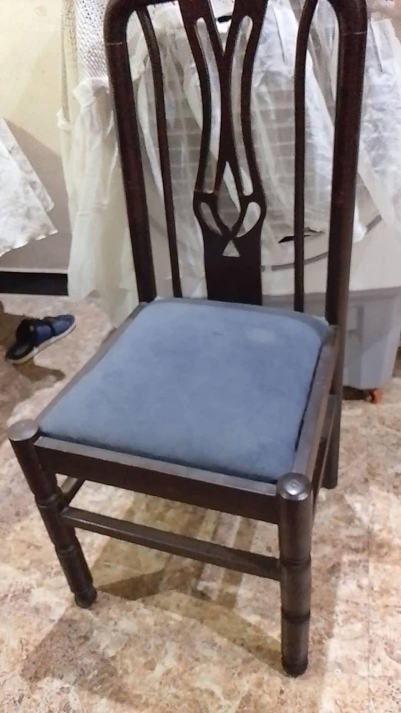 Dining table 5 chairs 5