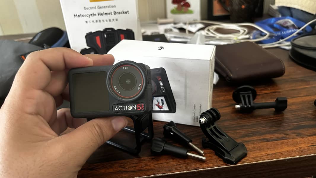 DJI ACTION 5 PRO and all the accessories 4