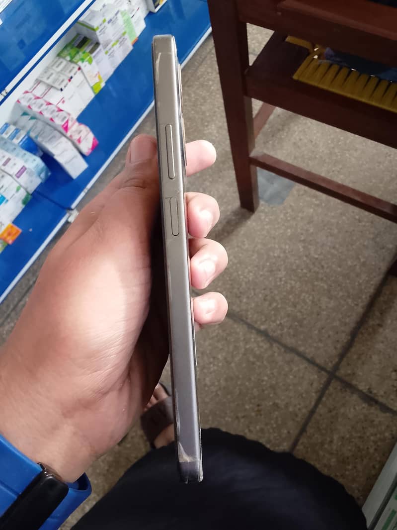 OPPO A5 Pro 3