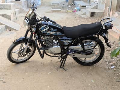 Suzuki GS SE