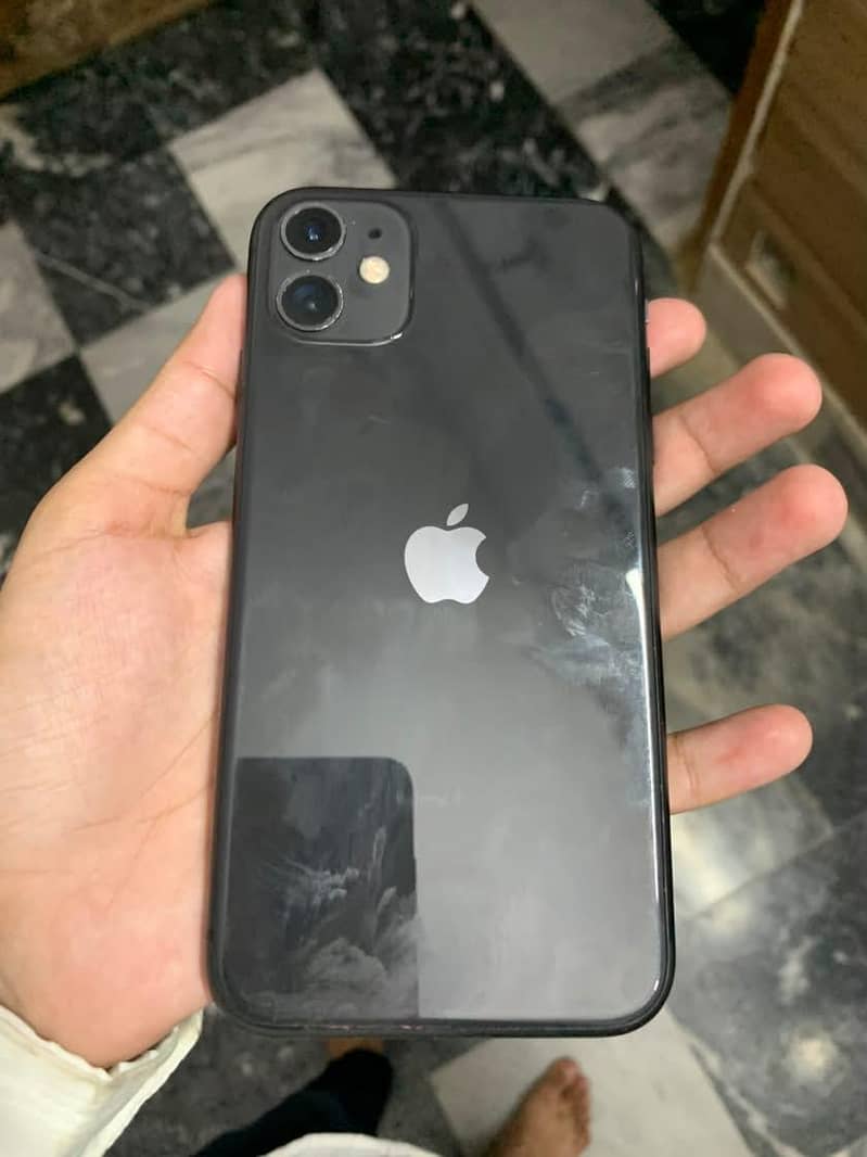 Apple iPhone 11 3
