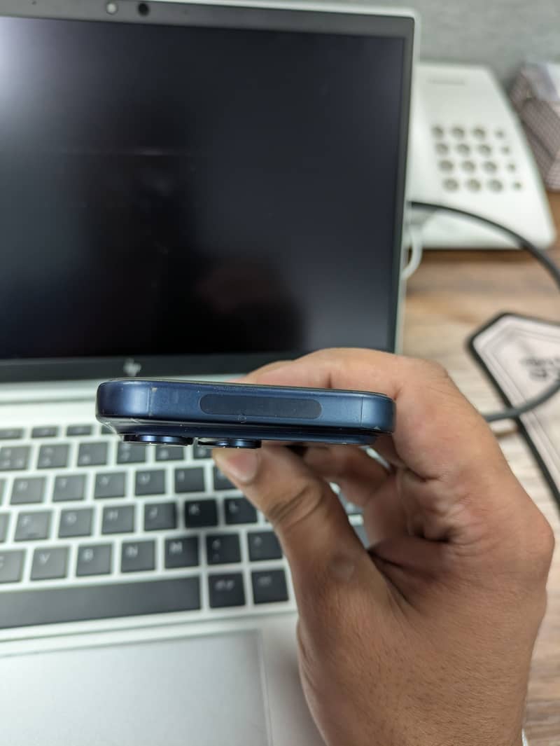 Apple iPhone 17 Pro 4