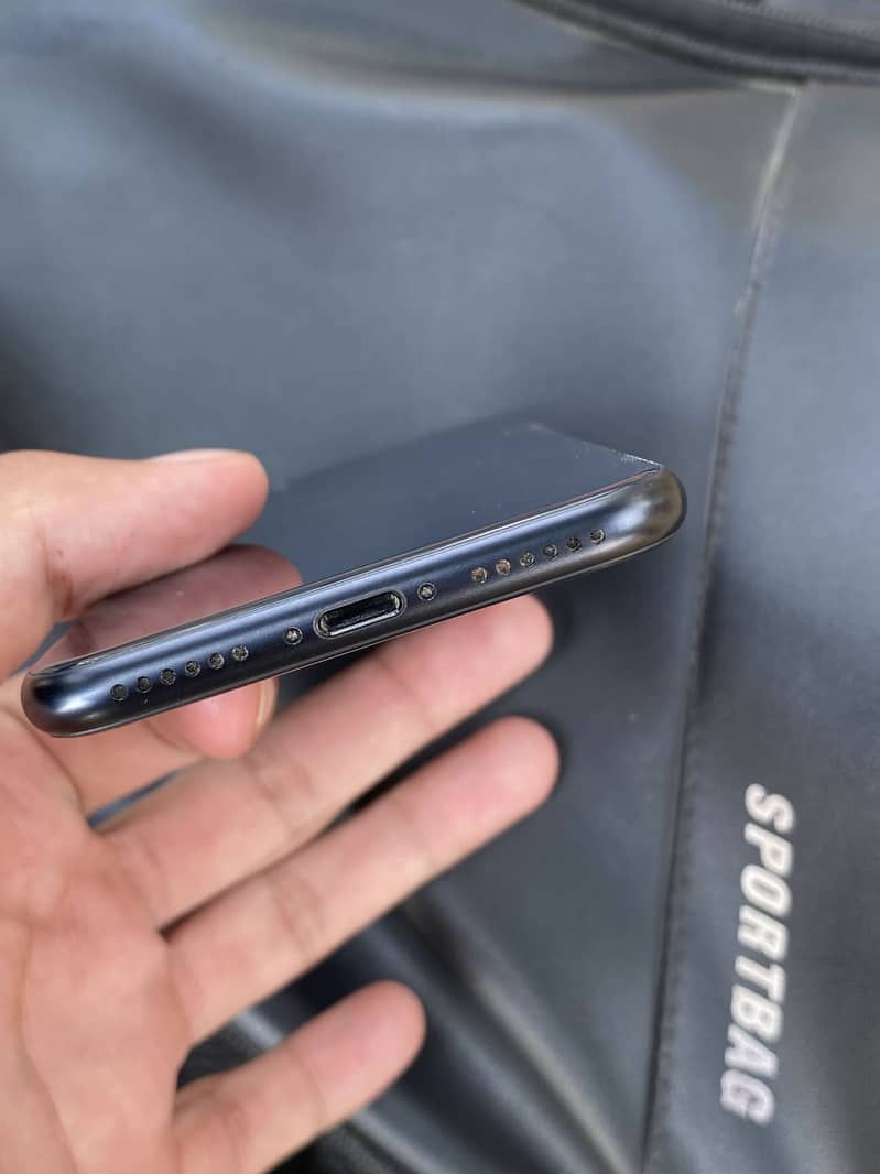 Apple iPhone SE 2