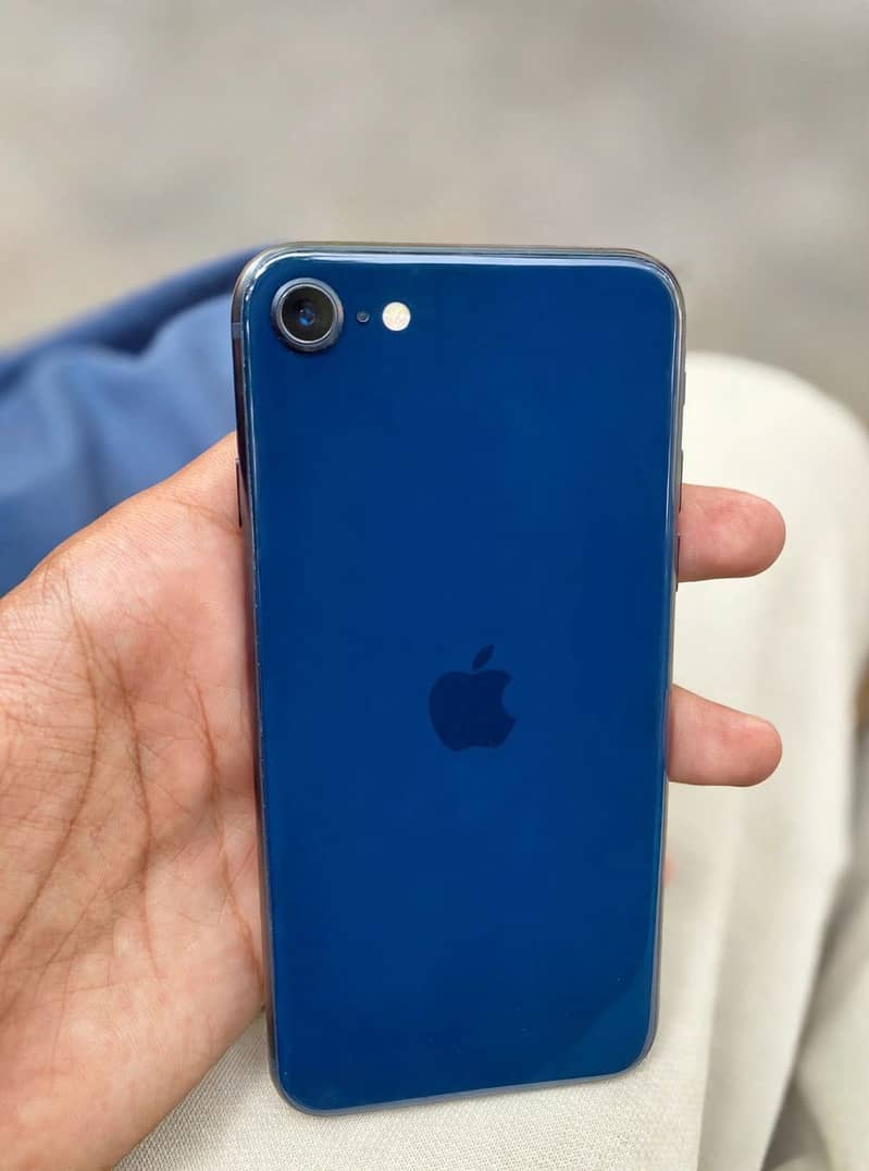 Apple iPhone SE 4